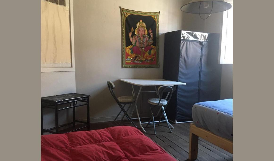 Homestay Alojamiento En Casa Palmera Barrio Matta Centro De Santiago